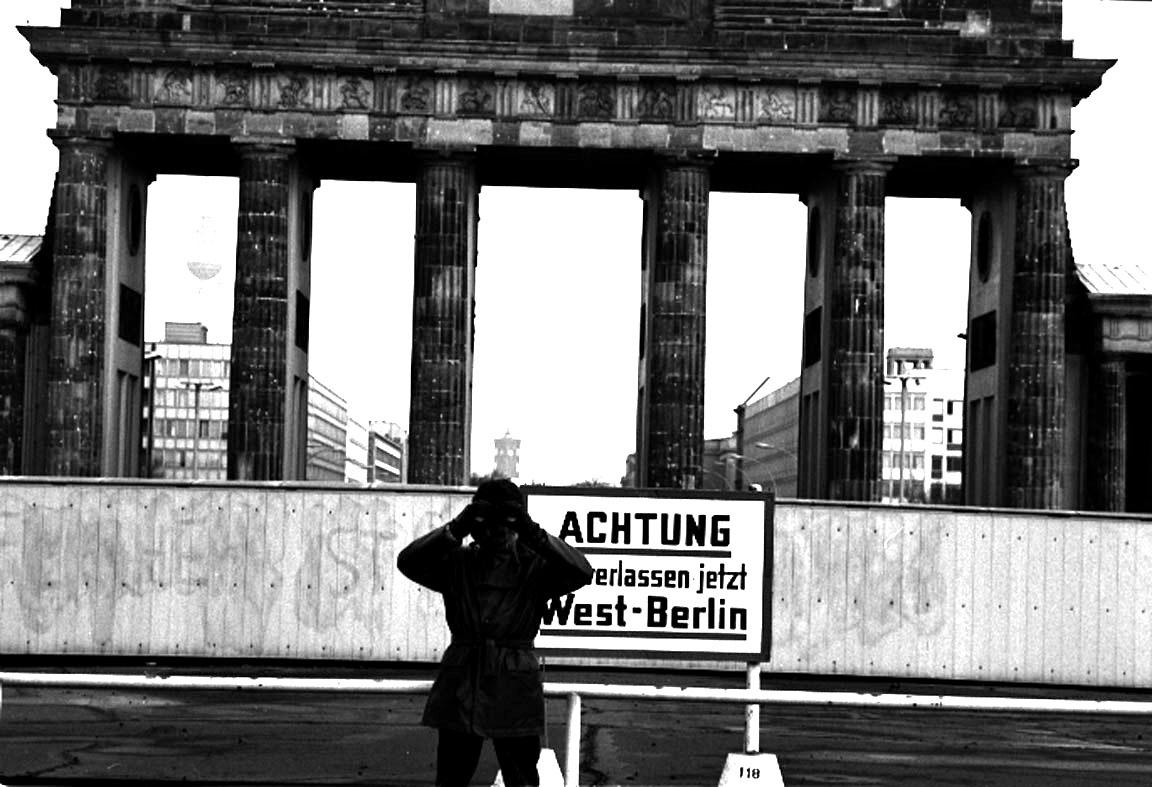Berlino, 002-084-02
Confine tra le due Germanie, 1982
Porta di Brandeburgo, Berlino (Germania)